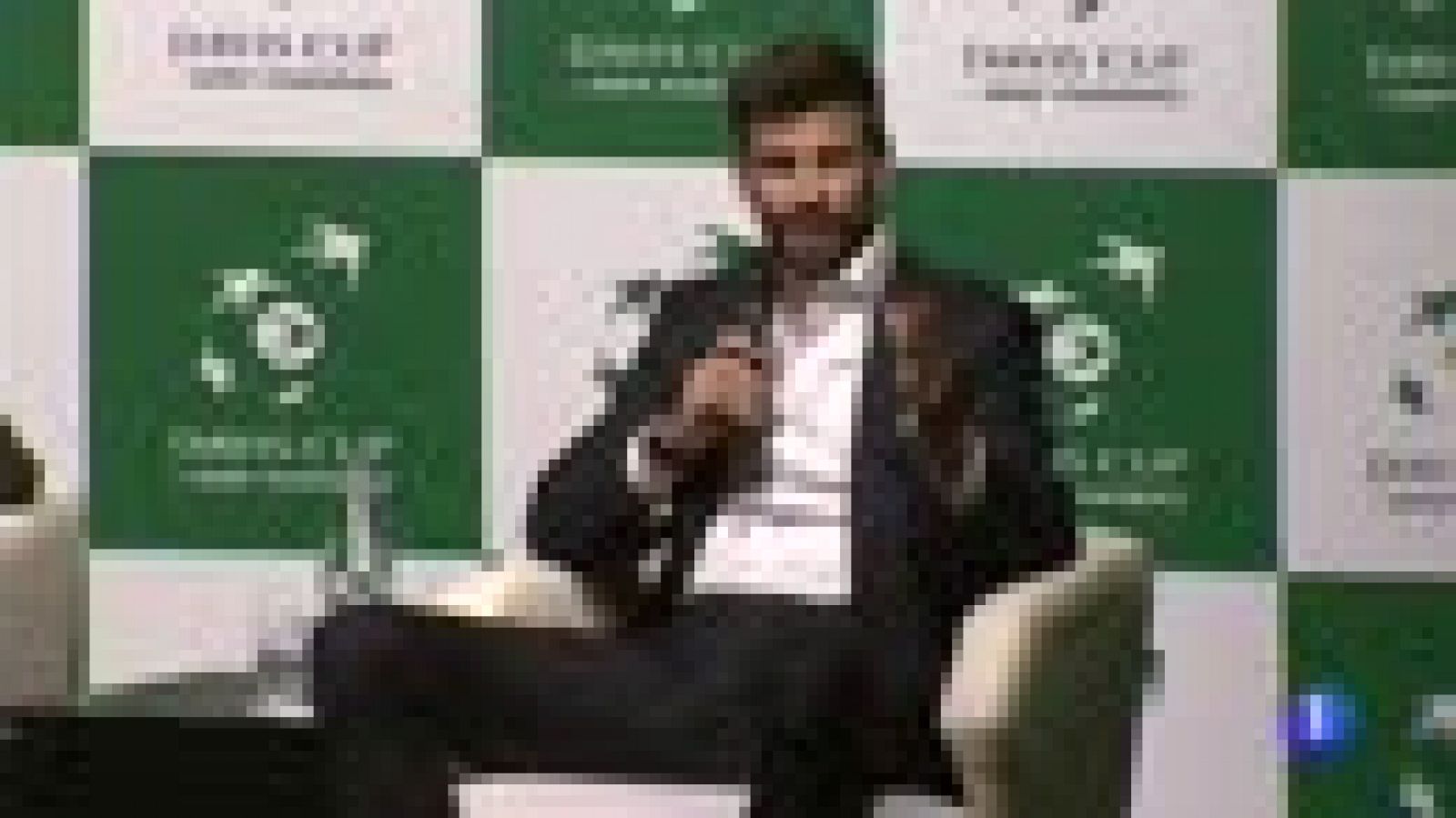 Piqué se muestra "positivo" con que Djokovic esté en la nueva Copa Davis