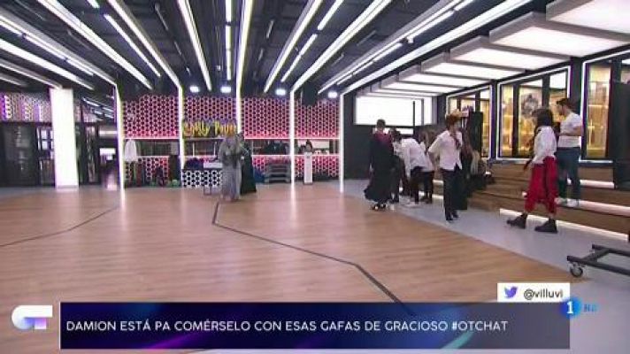 Noemí y Ricky sorprenden con un juego a los concursantes