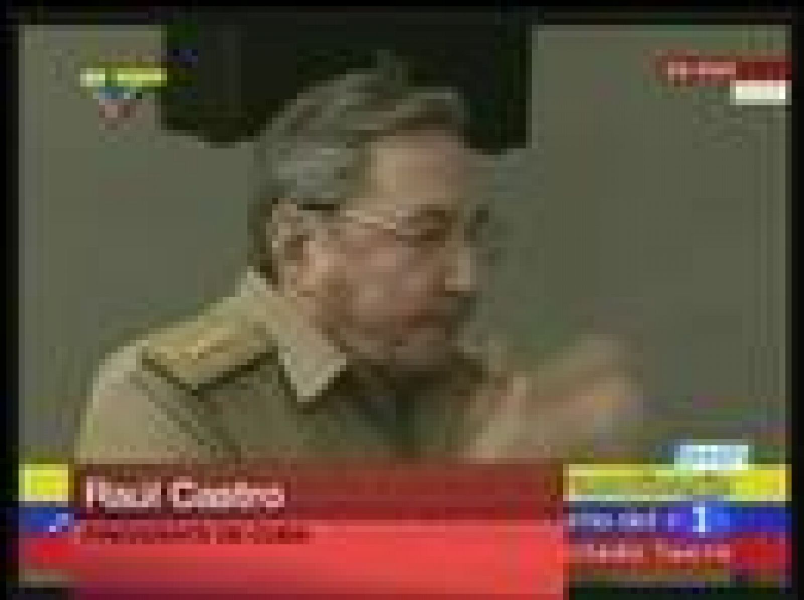 Raúl Castro responde a Hillary Clinton que dialogará con Estado Unidos, pero en igualdad de condiciones | Ver