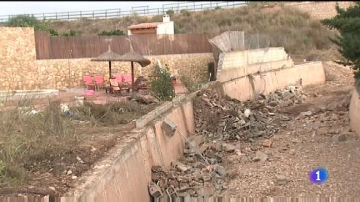 Informatiu Balear - Neteja a contrarellotge per fer nets els torrents del llevant de Mallorca