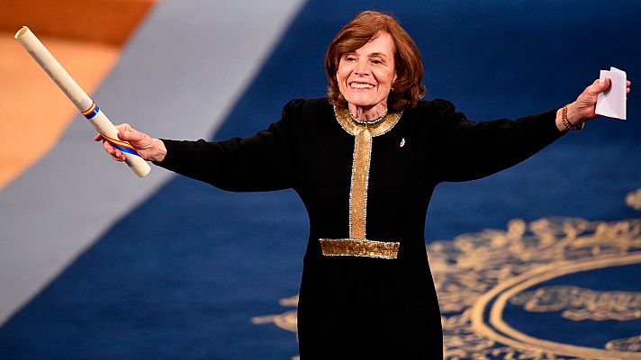 Sylvia Earle: "El océano tiene problemas, y por lo tanto, nosotros también"