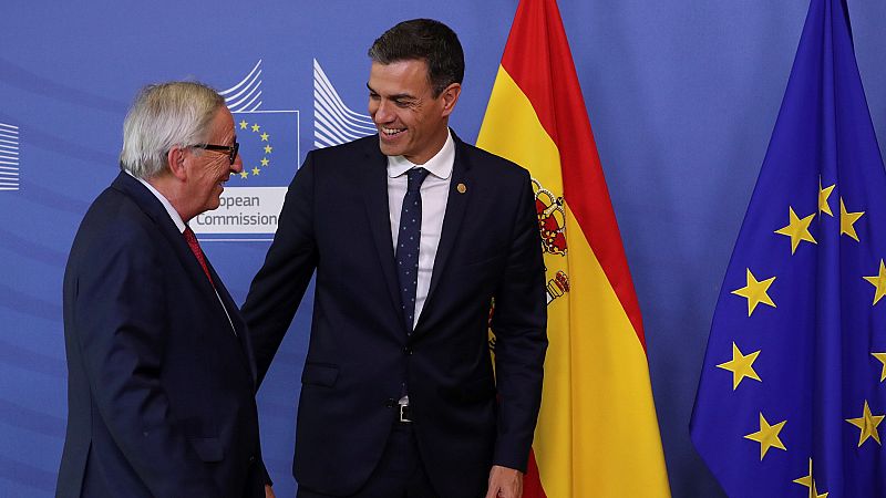 Bruselas avisa a España por el riesgo de que se desvíe del ajuste exigido