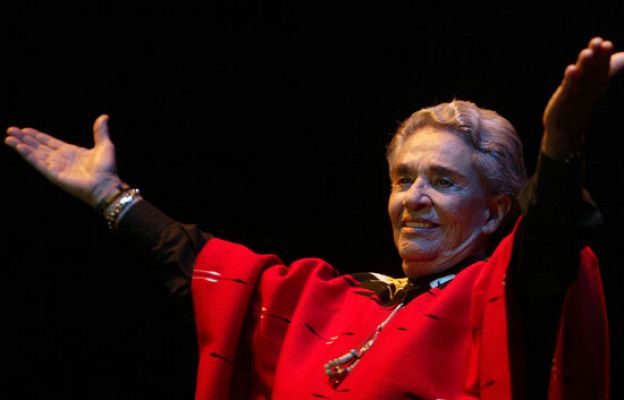 Los desayunos - Chavela Vargas cumple 90 años