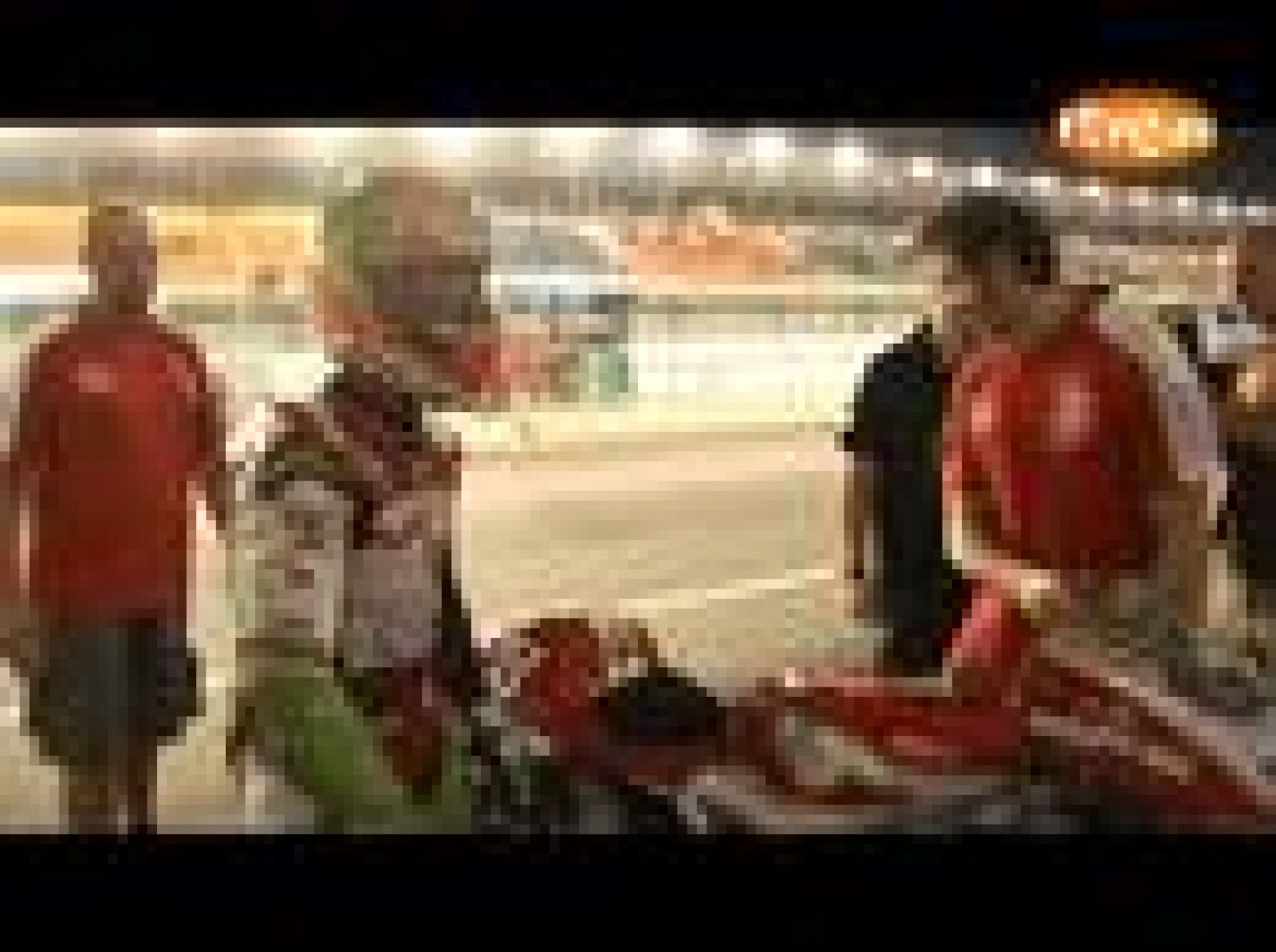 Simoncelli se retiró del GP de Qatar antes de la carrera debido a su lesión de muñeca.