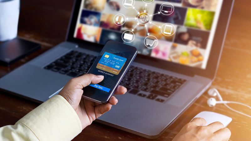 Pasamos el 44% de la semana conectados a internet. Para trabajar, comunicarnos o comprar. Las marcas son conscientes y tratan de conocer cada vez más los hábitos del nuevo consumidor digital.