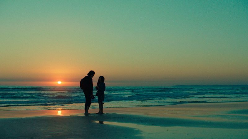 'Sin fin' es el título de una película de Televisión Española que se ha presentado en la Semana Internacional de Cine de Valladolid. María León y Javier Rey protagonizan esta historia de amor rodada durante seis años por los hermanos Alenda.