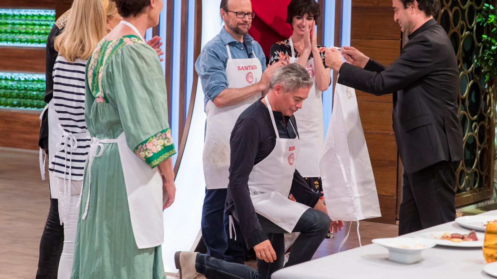 Boris consigue el delantal dorado que le salva de la eliminación | Ver