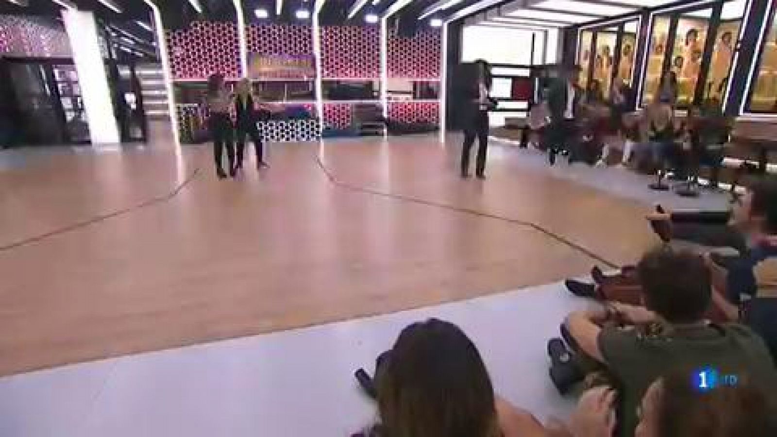 Chat OT 2018 - Roberto Leal canta "Ave María"