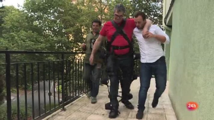 Repor - De acero y hueso - El exoesqueleto le hacía sentir extraño