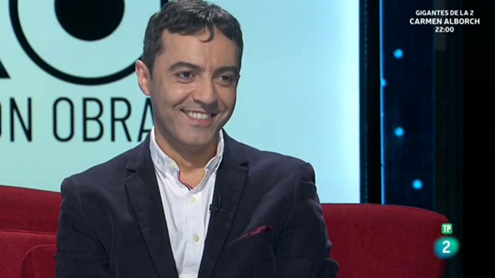 Atención Obras - El actor Ángel Ruiz presenta "Luces de Bohemia"