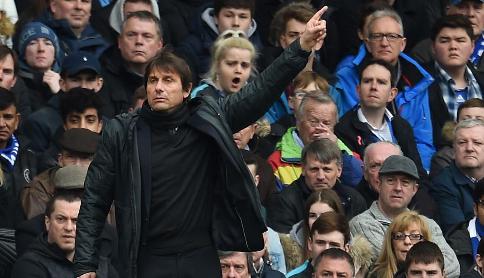 Conte, mano dura para el vestuario del Madrid | Ver