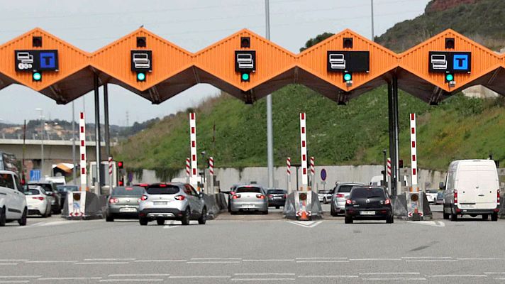 Telediario 1 - Proponen pagar peajes para acceder a las grandes ciudades