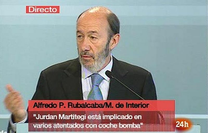 El ministro de Interior, Alfredo Pérez Rubalcaba, ha asegurado que el jefe mmilitar de ETA, detenido este sábado en Francia, está implicado en el atentado que mató a Juan Manuel Piñuel.