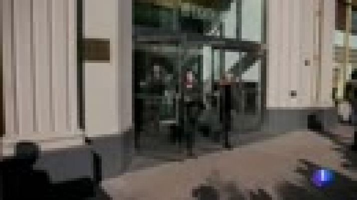 Telediario 1 - Trabajadores de Google protestan por la respuesta de la empresa ante el acoso sexual