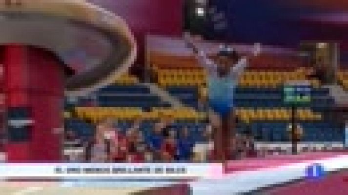 Simone Biles hace historia con su cuarto oro en un Mundial