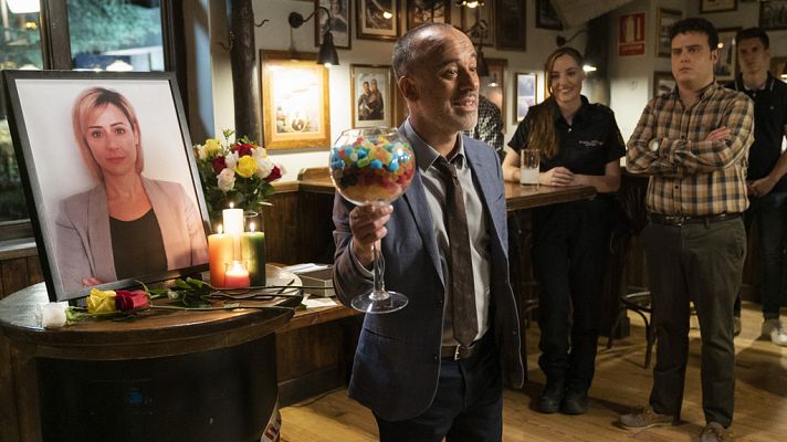 Estoy vivo - Márquez rinde homenaje a Lola