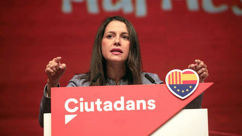 PP y Ciudadanos acusan al Gobierno de instar a la Abogacía del Estado a retirar la rebelión en los acusados del 'proces'