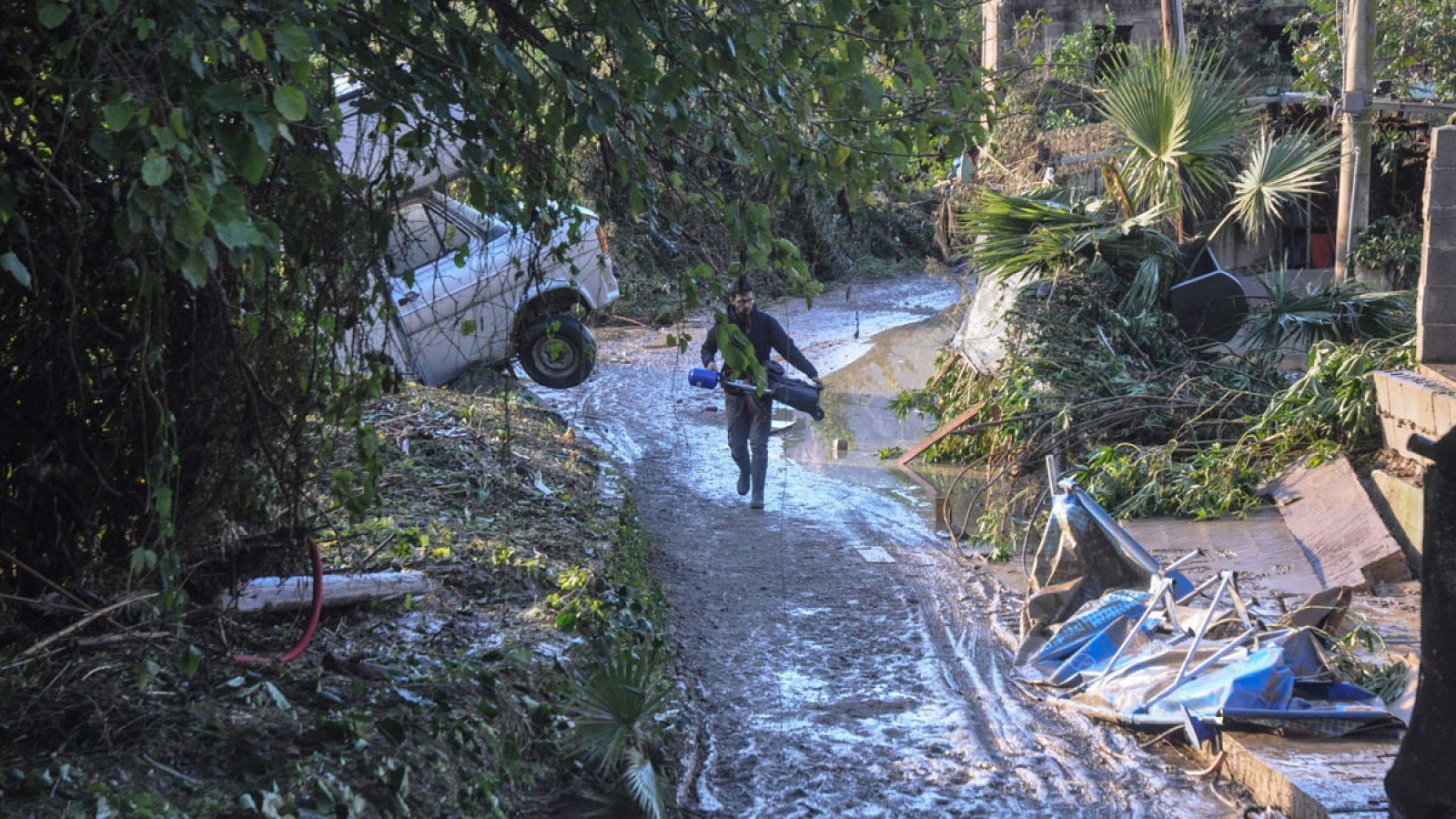 Telediario 1: Las inundaciones en Italia dejan 29 muertos en los últimos días | RTVE Play