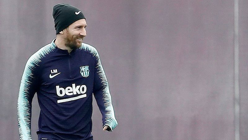 Leo Messi podría regresar a los terrenos de juego el martes en el partido de Champions contra el Inter de Milán. Su entrenador, Ernesto Valverde, le ha incluído en la lista de convocados, pese a no disponer aún del alta médica.