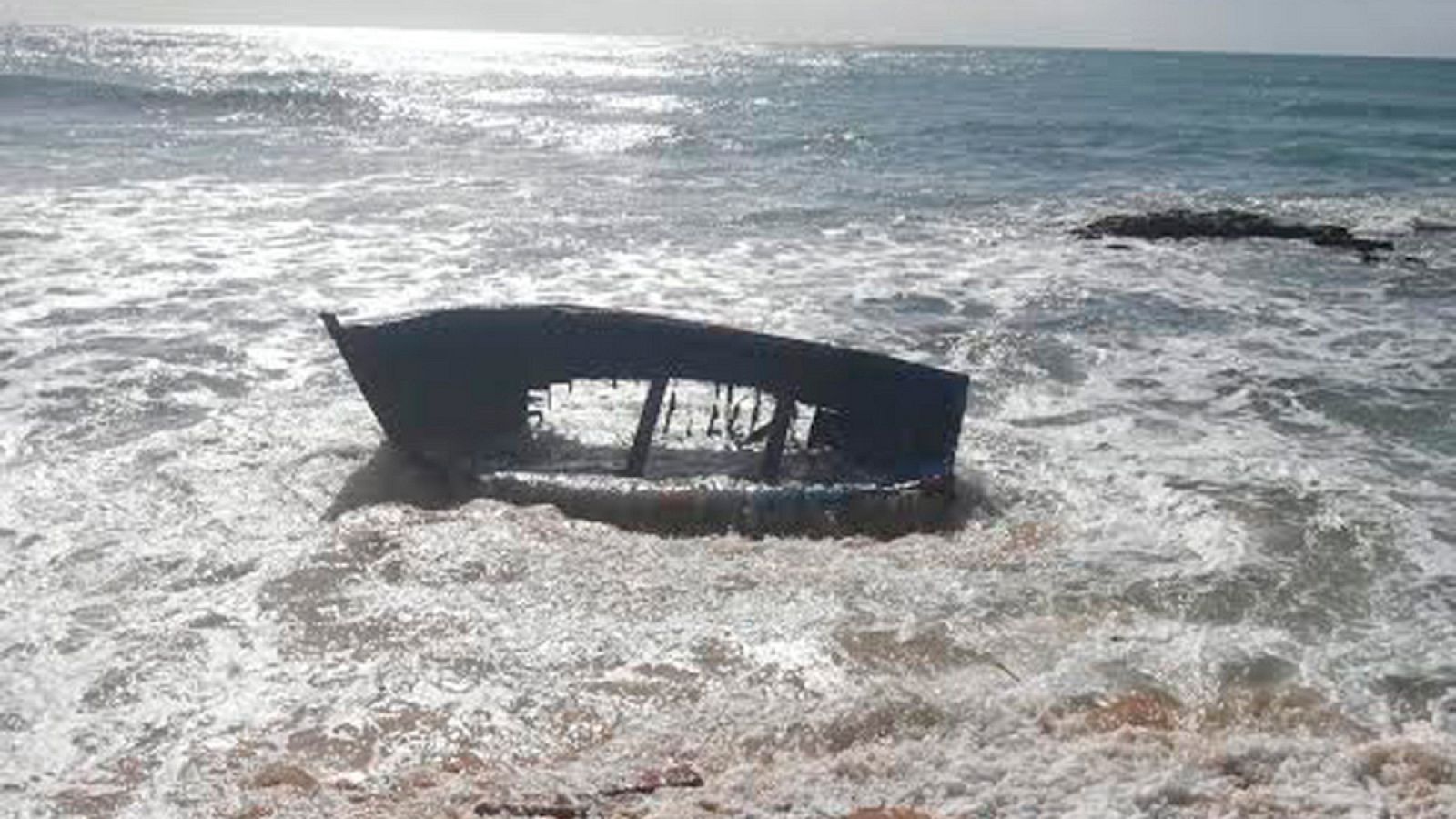Inmigración Melilla: Mueren 13 inmigrantes en la costa de Melilla al tratar de cruzar a España - RTVE.es