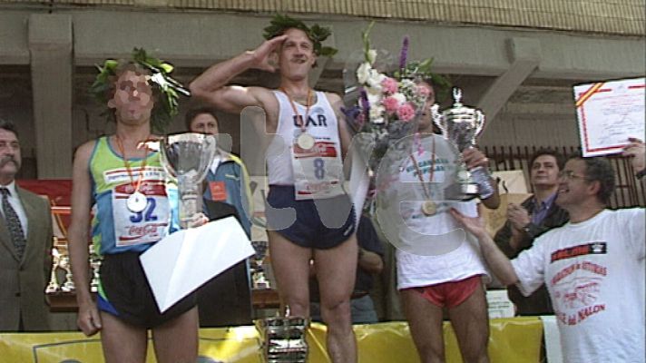 Informativo 24h - Los Mossos detienen a un experto tirador que planeaba matar a Pedro Sánchez por la exhumación de Franco