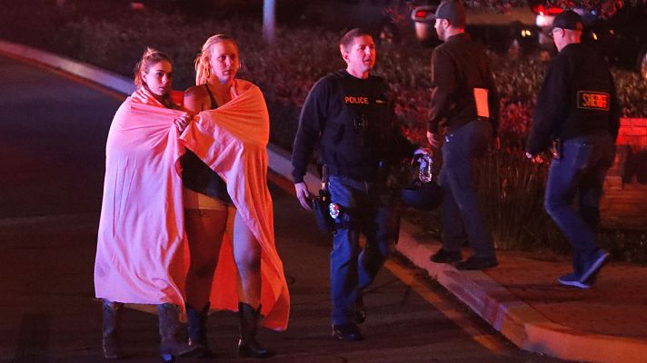 Telediario 1 - Nuevo tiroteo indiscriminado cerca de Los Ángeles