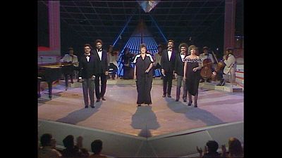 Mocedades, "Amor de hombre" (Aplauso, 1982)