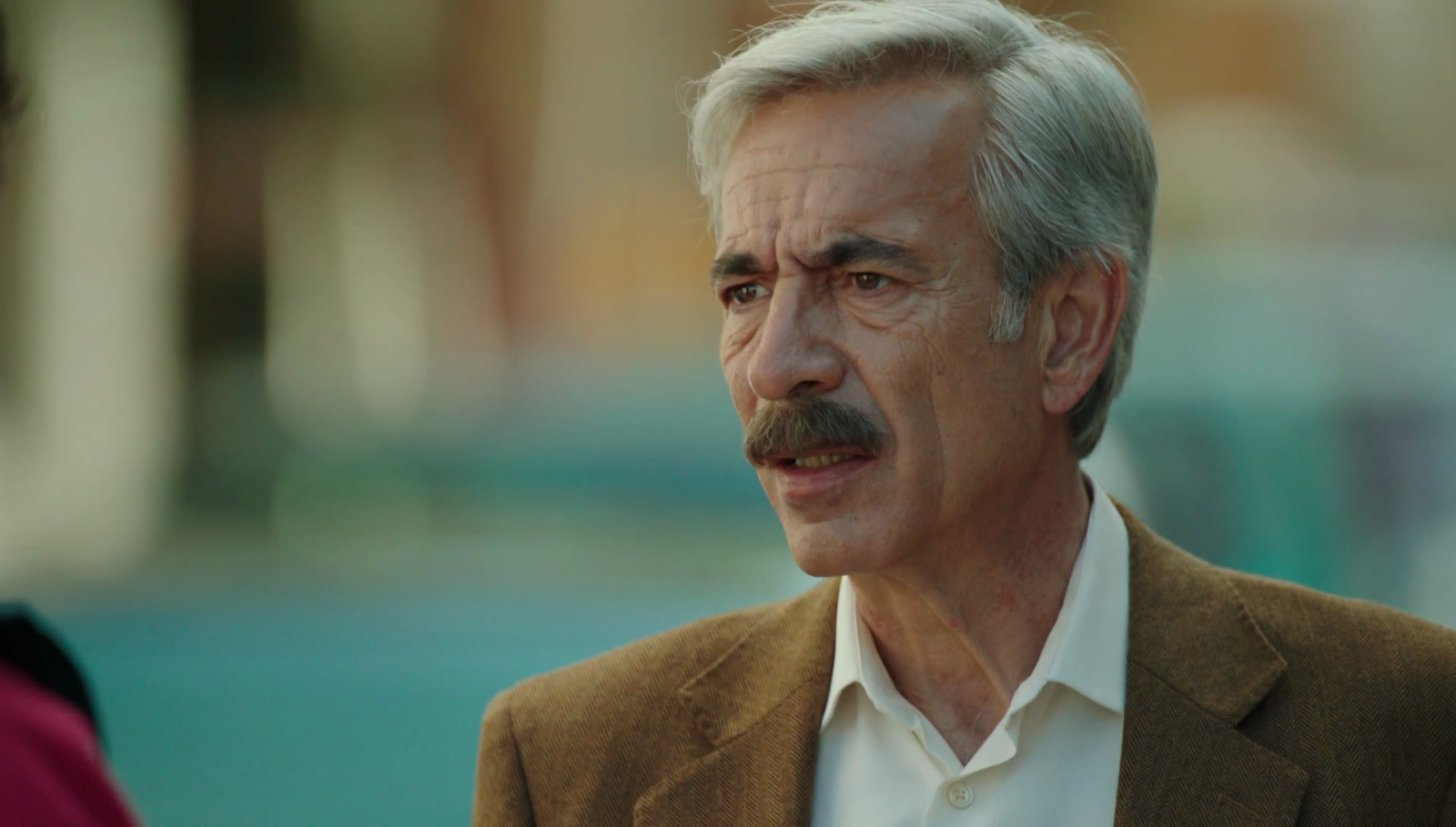 Cuéntame cómo pasó - Antonio quiere saber cuáles son las intenciones de Bruno con su hija