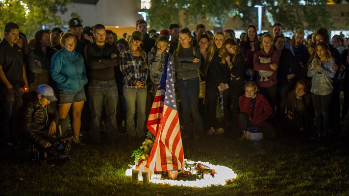 13 muertos y 12 heridos tras un tiroteo en California