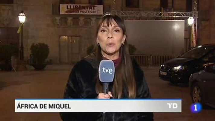 Telediario 1 - Márquez no saludará desde el balcón del Ayuntamiento de Cervera por la pancarta de apoyo a los presos