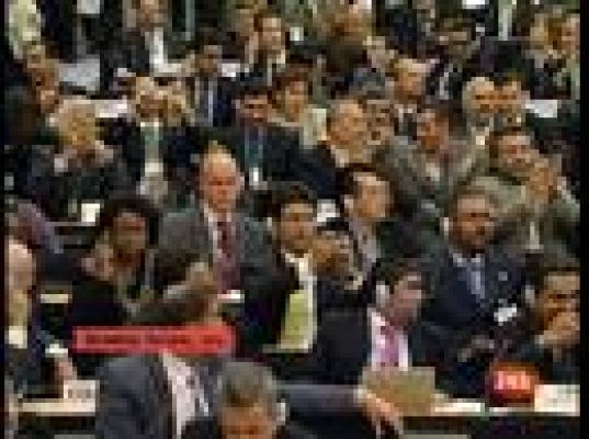  - La UE planta a Ahmadineyad