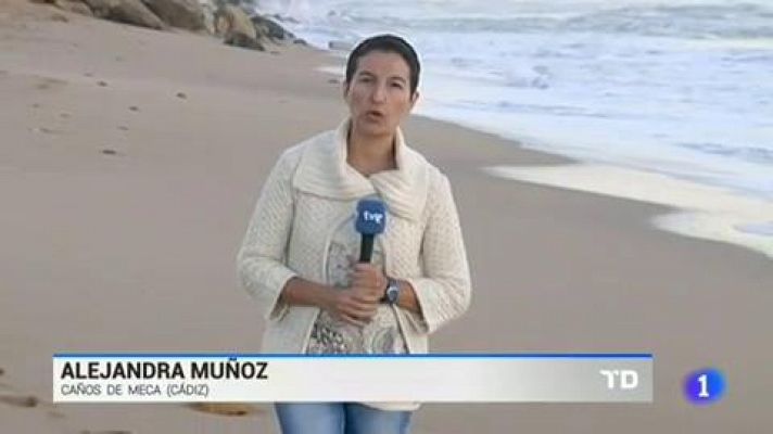 Telediario 1 - Siguen recuperando cadáveres tras el naufragio de una patera en Cádiz