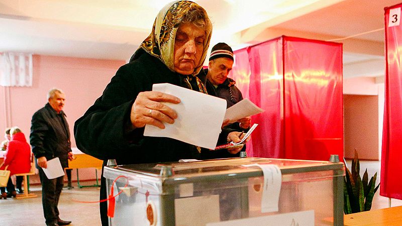 Donetsk y Lugansk celebran hoy elecciones generales