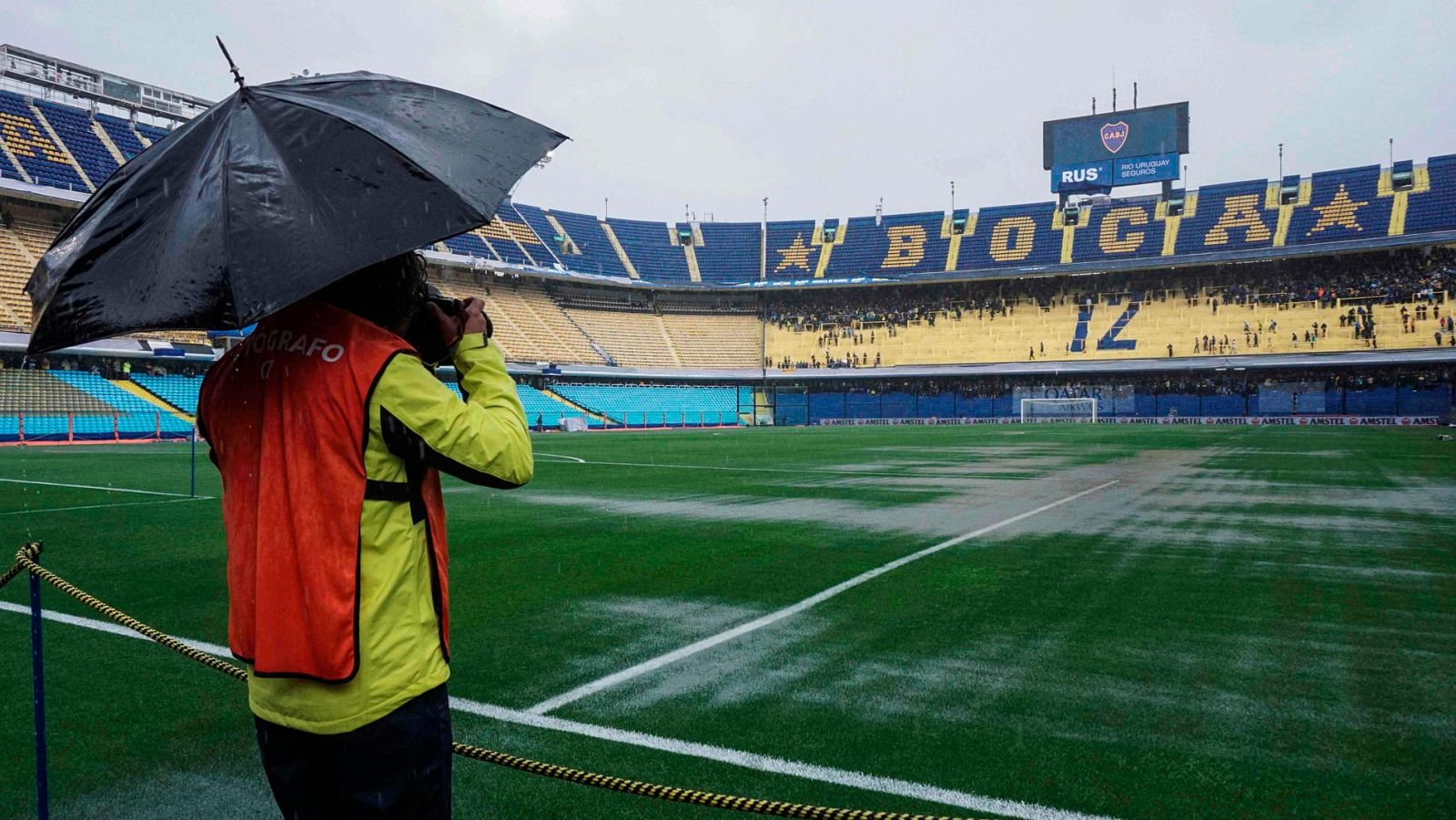 La lluvia aplaza el 'Superclásico' Boca - River | Ver