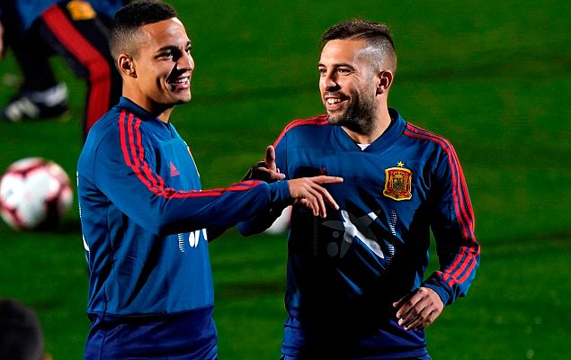 Telediario 1 - La selección española arranca con Jordi Alba y siete sub-21