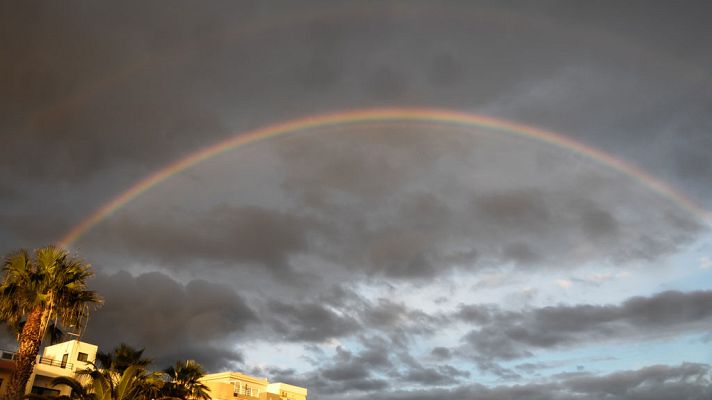 El tiempo - Lluvias en Canarias y tiempo estable en la Península y Baleares