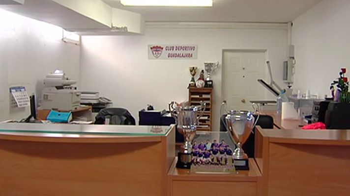 Telediario 1 - Roban al Guadalajara y se llevan el dinero de los sueldos de los jugadores