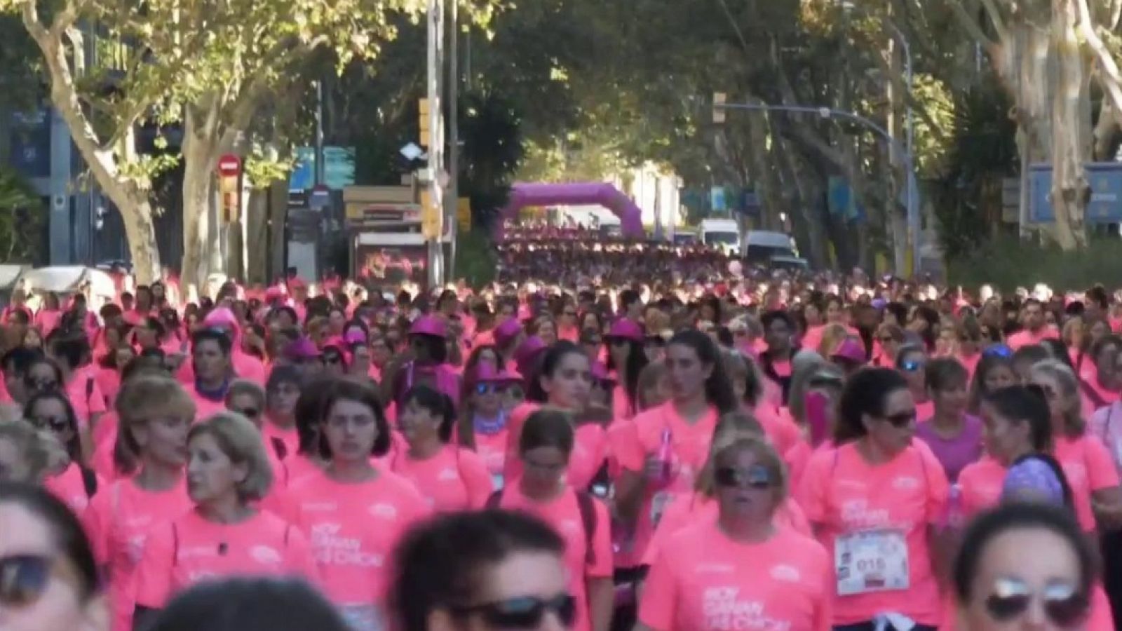 Atletismo: Circuito 'Carrera de la Mujer 2018'. Prueba Barcelona | RTVE Play