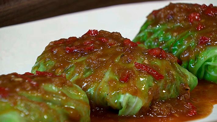 RTVE Cocina - Col rellena de pies de cerdo