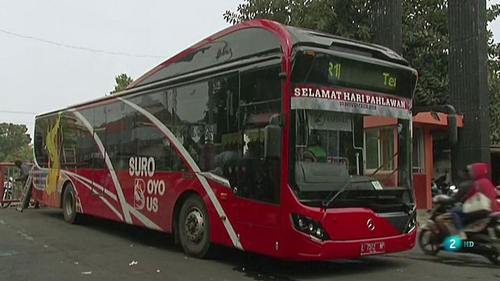 La 2 Noticias - Contra la invasión del plástico