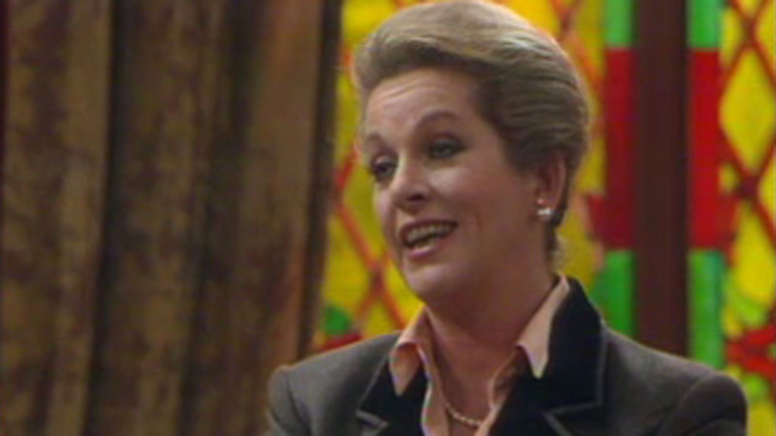 Primera función - Ocho mujeres