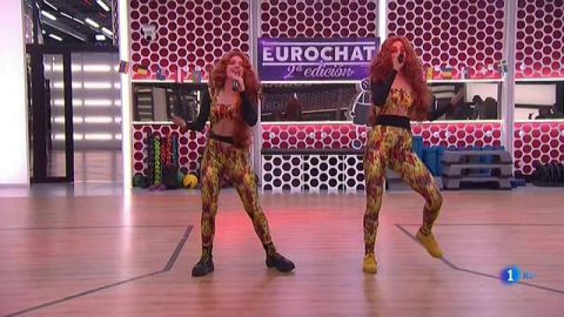 Chat OT 2018 - Natalia y Alba Reche cantan "Fuego"