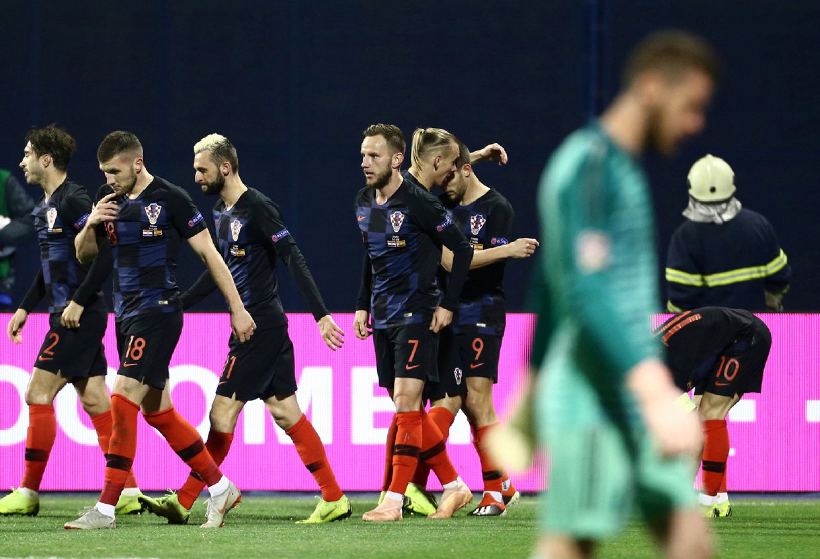 Kramaric adelanta a Croacia tras un error defensivo de España (1-0)