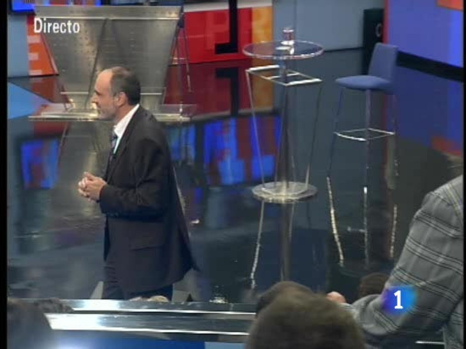 Tengo una pregunta para usted - ¿Por qué los políticos catalanes sólo hablan castellano cuando tienen algo que pedir? - Tengo una pregunta para usted | Ver