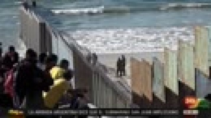 Europa - Bruselas preocupada por la caravana humana