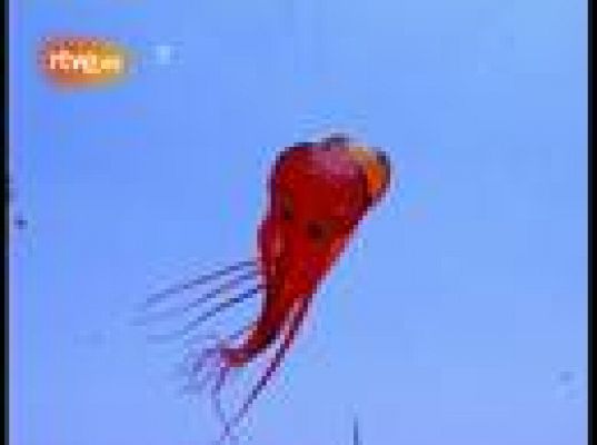  - El cielo chino se tiñe de colores