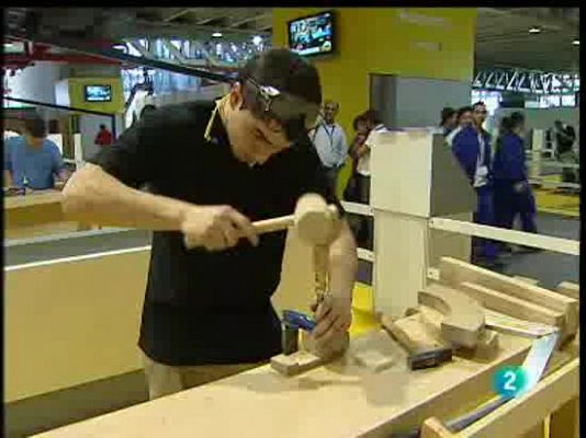 La 2 Noticias - Las Olimpiadas de FP, en Madrid