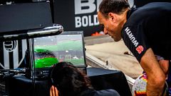 Los árbitros valoran positivamente el VAR, "nuestro ángel de la guarda"