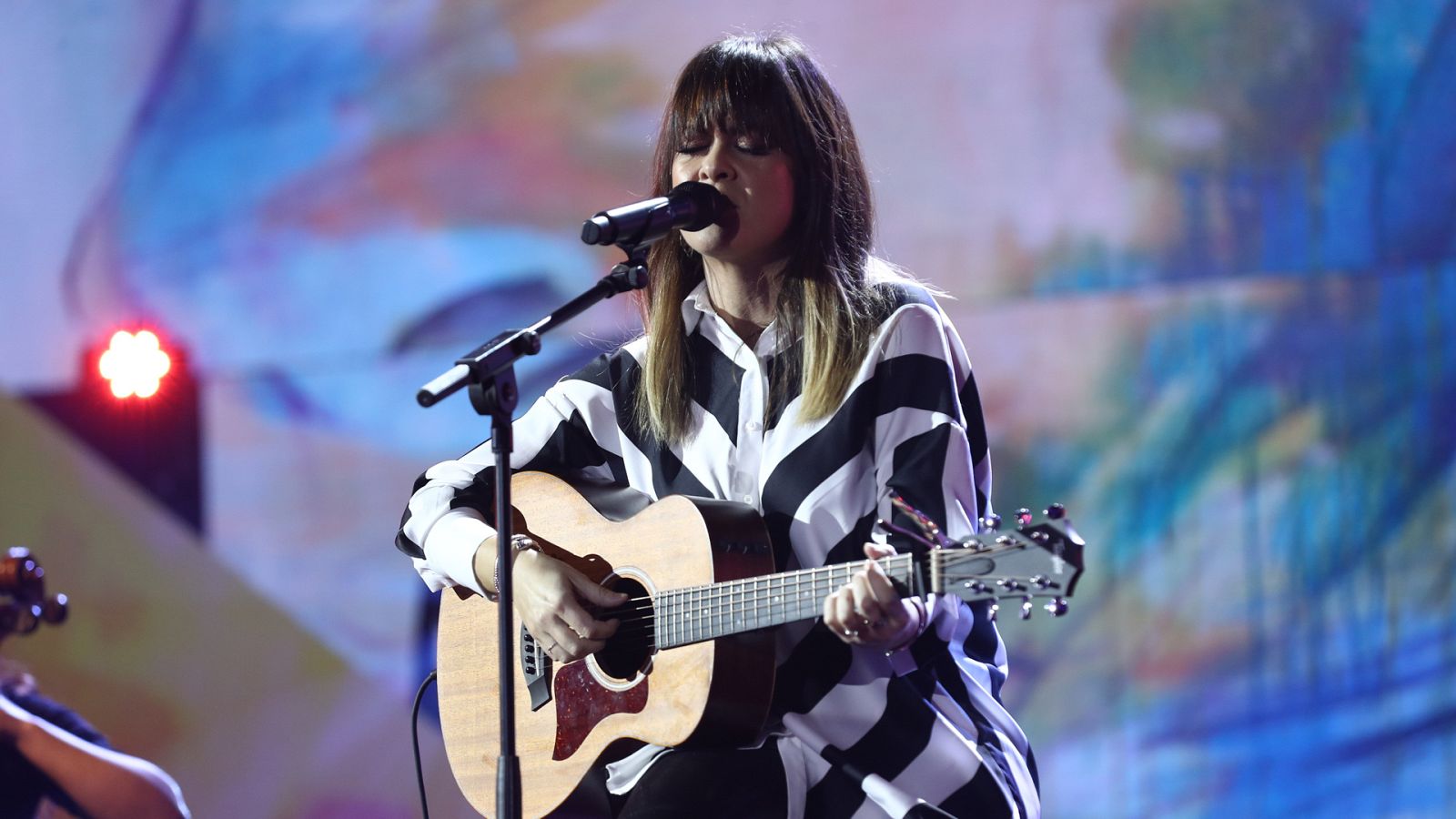 OT 2018 - Vanesa Martín canta "Inventas" en la gala 9