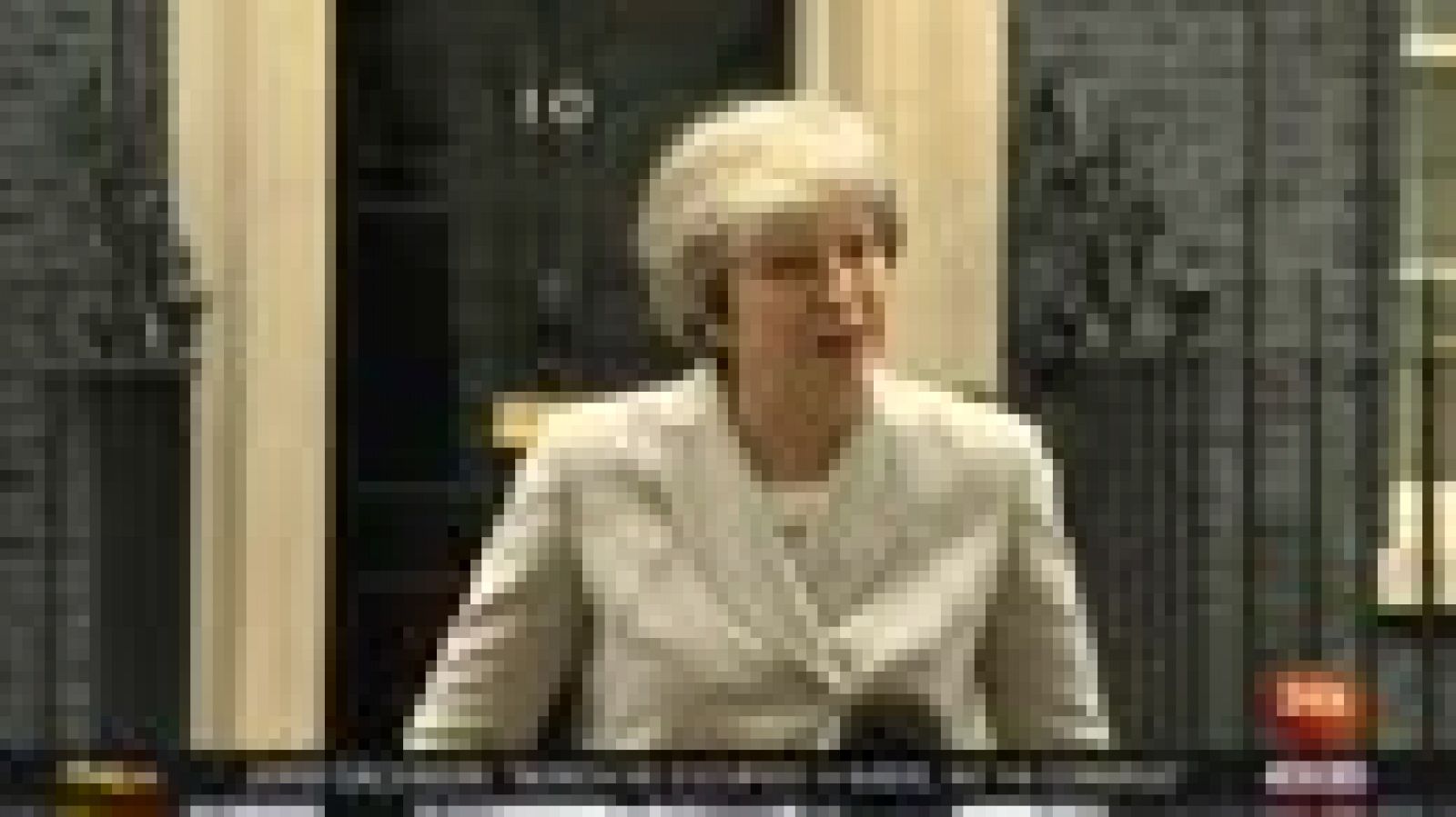 Informativo 24h: Theresa May insiste en que tiene un buen acuerdo y espera que el domingo lo ratifiquen los socios de la UE | RTVE Play